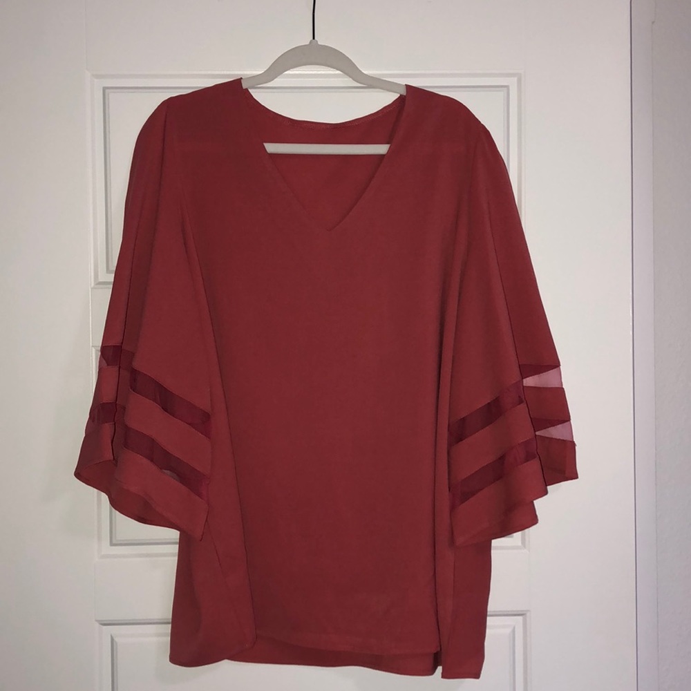 Wide sleeve blouse